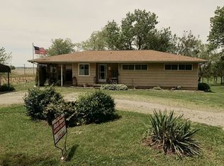 907 County Road 850 E, Browns, IL 62818