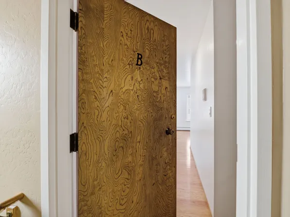 35 Hill St #B, San Francisco, CA 94110
