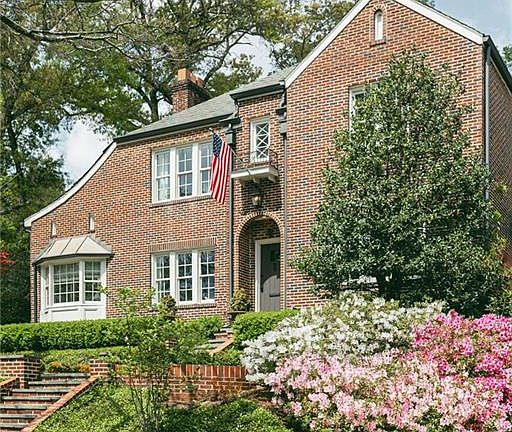 2nd image of 12 Camden Rd NE
