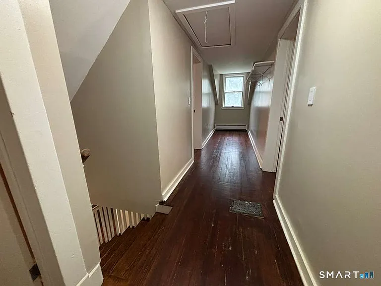 7 Seminary Rd — Photo 10
