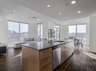 1118 S 12th Ave SW #706, Calgary, AB T2R0P4