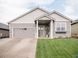 820 Covey Run St, Independence, OR 97351