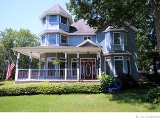 121 Gunwale Rd, Manahawkin, NJ 08050
