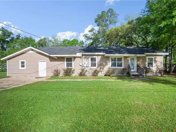 1022 Joaneen Dr, Saraland, AL 36571