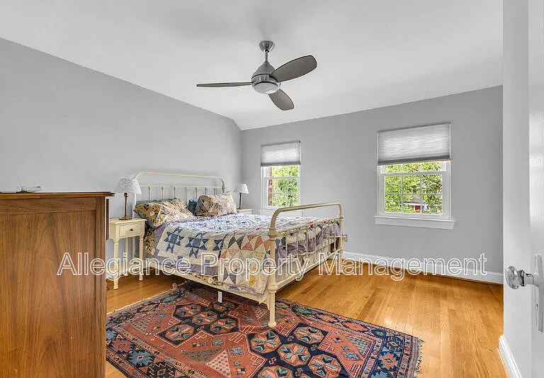 525 E Alexandria Ave — Photo 8