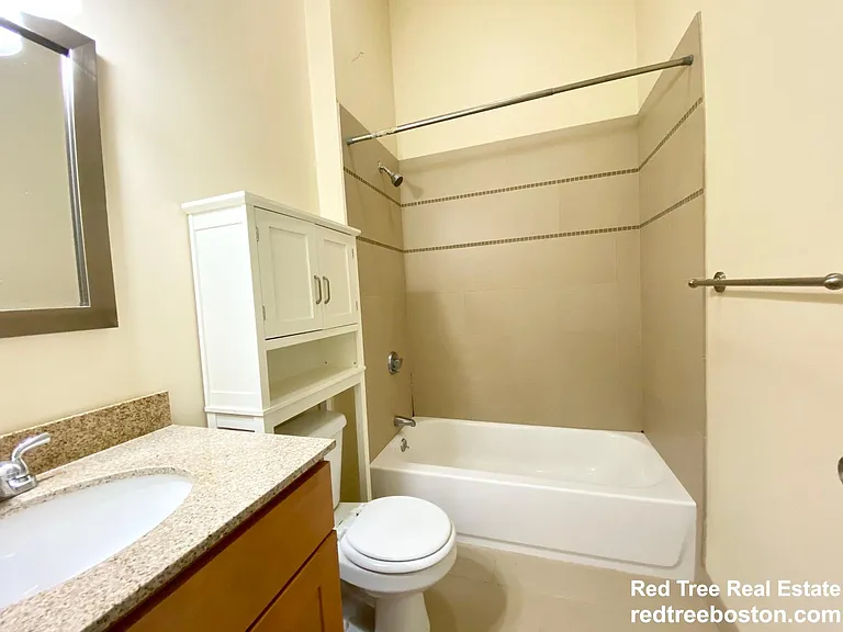 395 W Broadway #3B — Photo 9