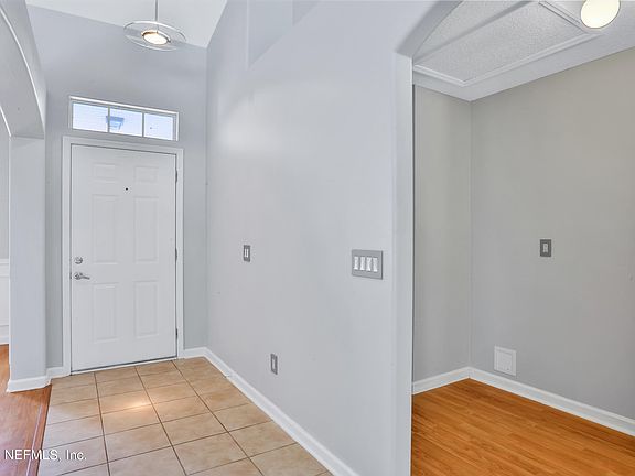 4th image of 2907 Westberry Hideaway Ct