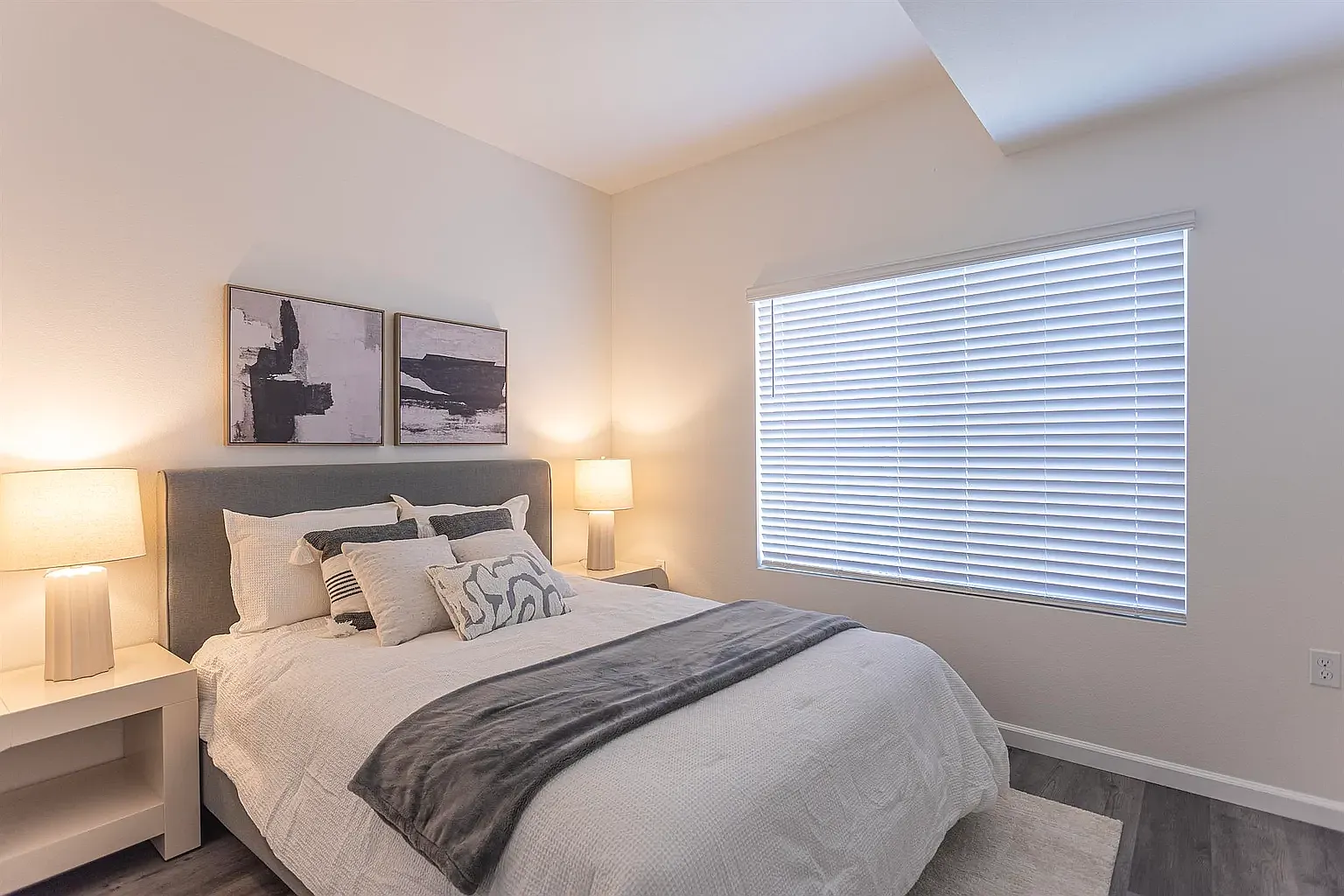 Orchard Park Apartment — Photo 2