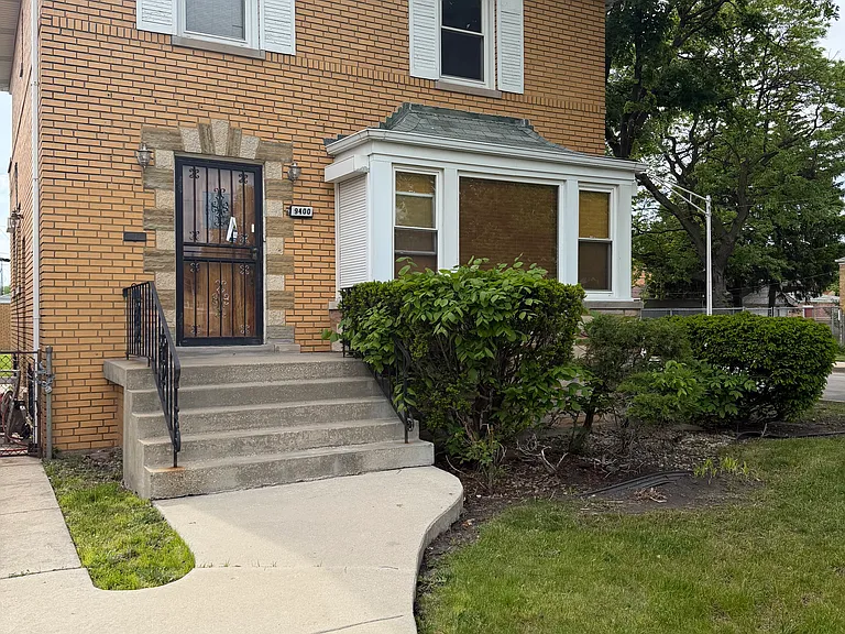 9400 S Wabash Ave — Photo 1