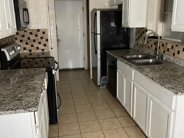 6304 Settlement Dr, Arlington, TX 76001
