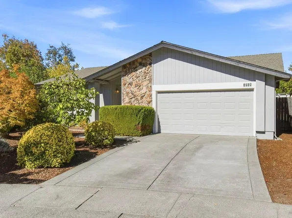 4248 Leafwood Circle E, Santa Rosa, CA 95405