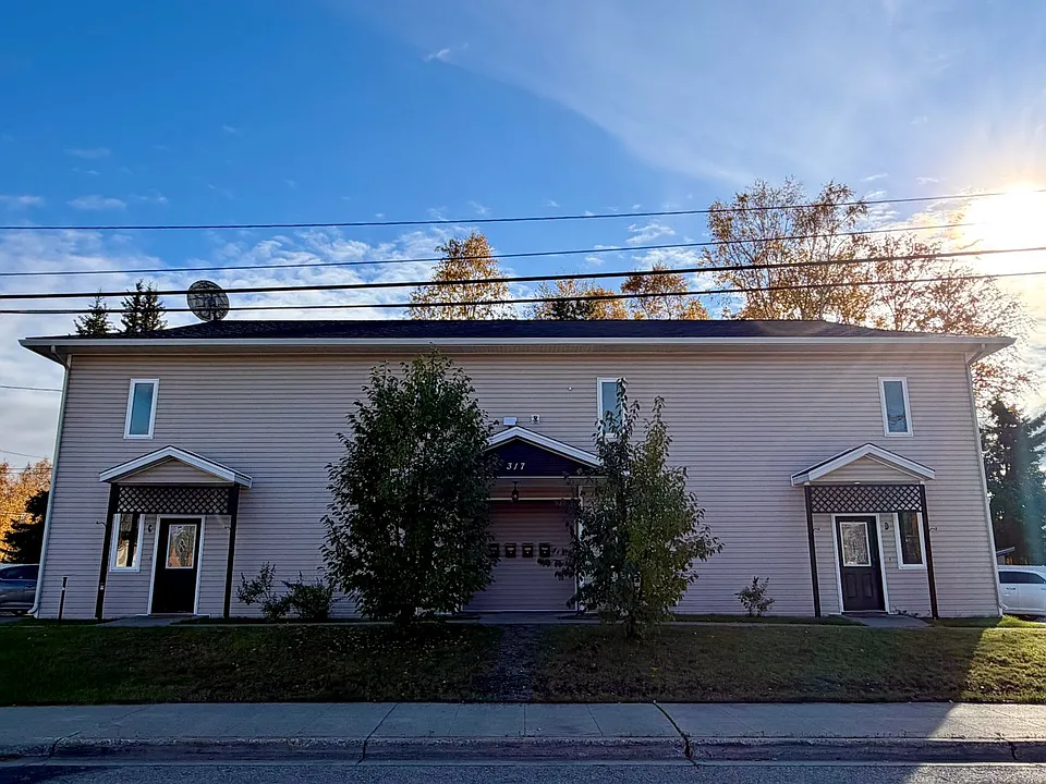 317 4th Ave