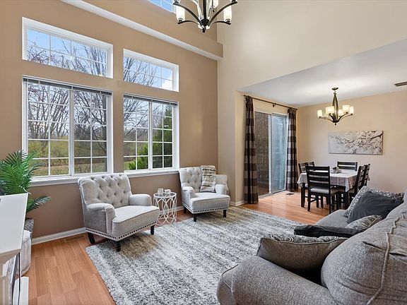 3rd image of 56 W Briarwood Dr