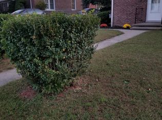 37 Campfield Dr, Fairfield, CT 06825