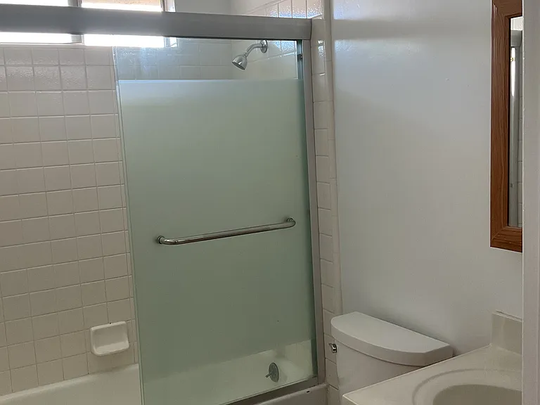225 Echo Ave #3 — Photo 6
