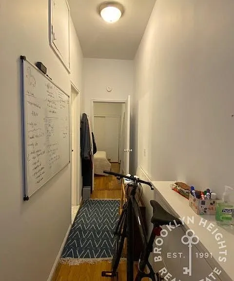211 Clinton St #2A — Photo 4
