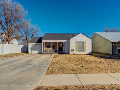 300 Aileen St, Plainview, TX, 79072