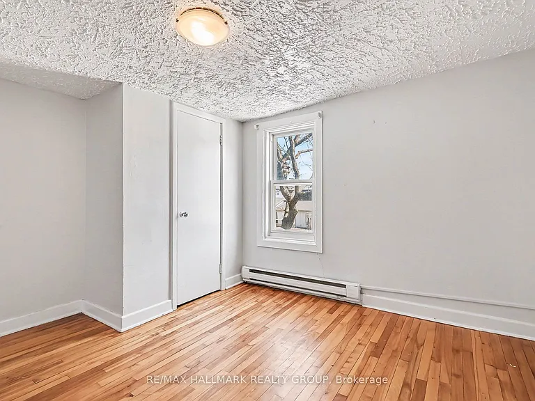 64 Cobourg St #2 — Photo 11