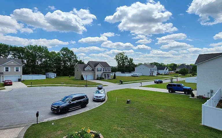 910 McCathern Ave — Photo 31