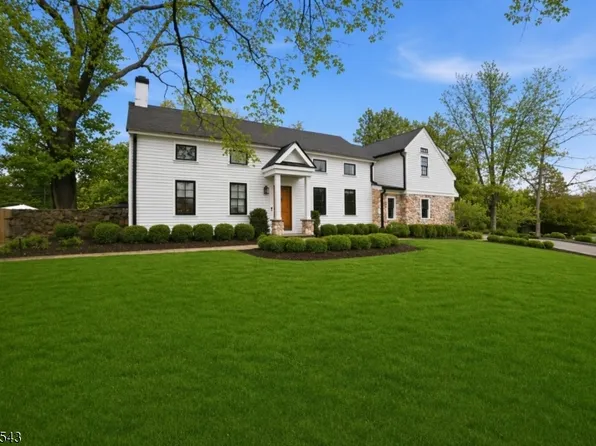 379 White Oak Ridge Rd, Millburn Twp., NJ 07078
