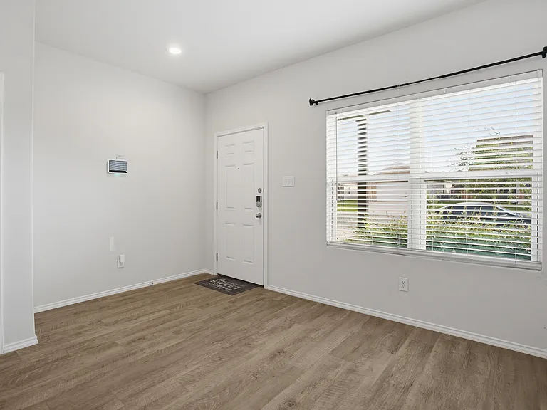 7416 Elm Trail Dr — Photo 14