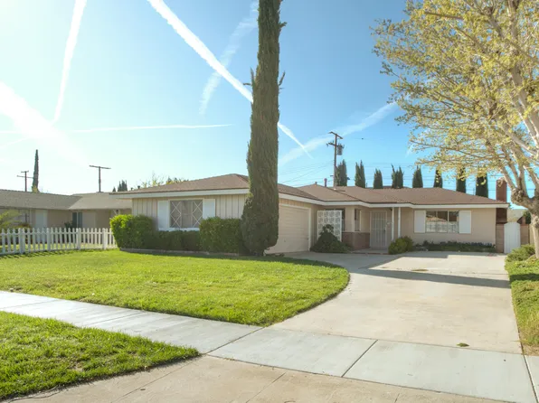 1332 W Pillsbury St, Lancaster, CA 93534