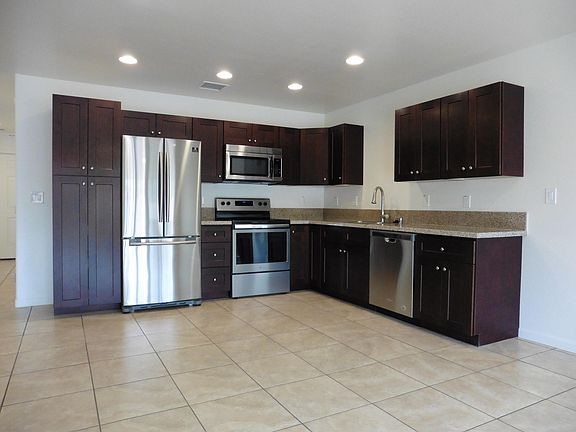 2nd image of 9166 E Lakeshore Dr #2