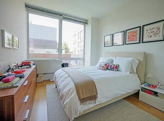 Rented by Compass | media 14