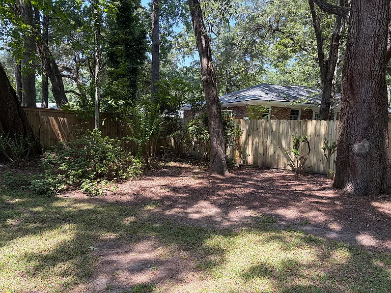 1236 Old Wanus Dr — Photo 32
