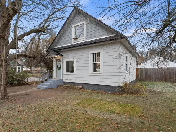 2228 E Hartson Ave, Spokane, WA 99202