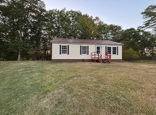 575 Main Rd, Westport Island, ME 04578