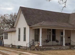 231 E B Ave, Kingman, KS 67068