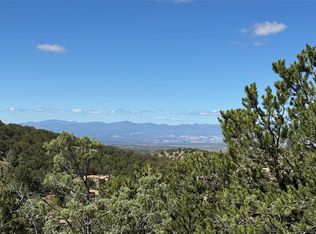 2395 Camino Del Oso, Santa Fe, NM 87501