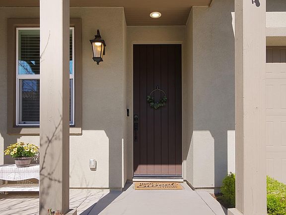 4th image of 536 Coppice Ct