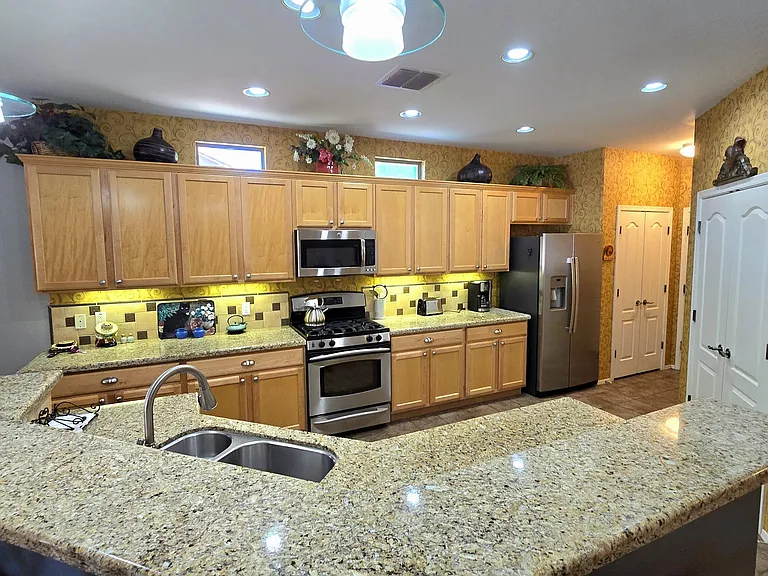 3725 E Northern Dancer Rd — Photo 6