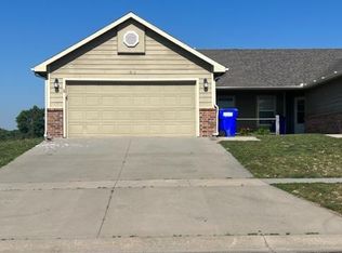 1812 Hickory Ln, Junction City, KS 66441