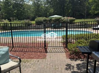 2785 Sun Meadow Dr, Chesterfield, MO 63005