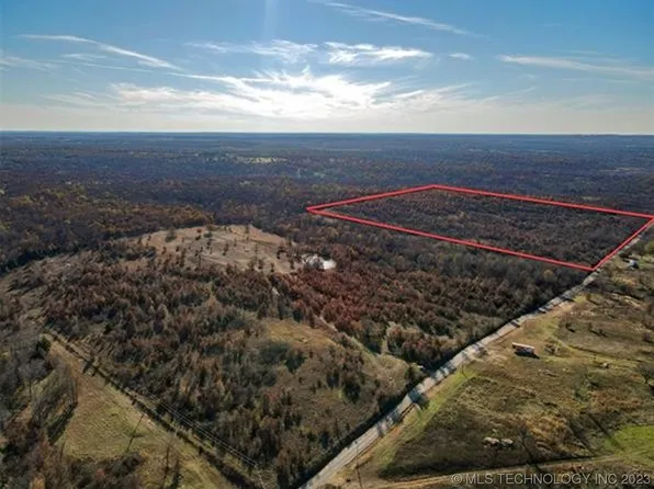 40 W 141st St S, Bristow, OK 74010