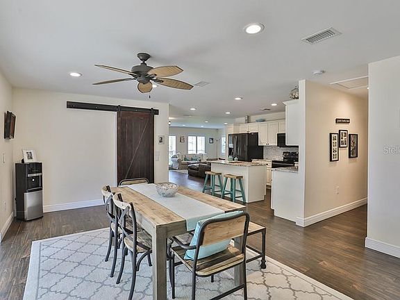 3rd image of 3306 W Vasconia St