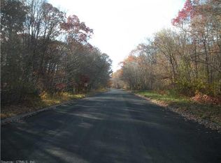 27 Green Valley Lake Rd, East Lyme, CT 06333