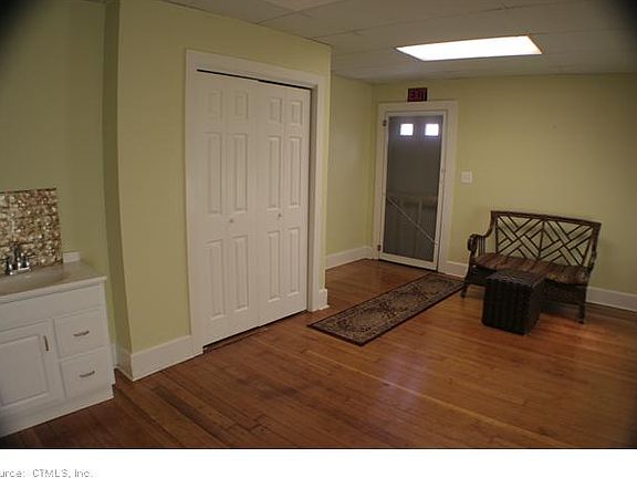 3rd image of 187 Montowese St