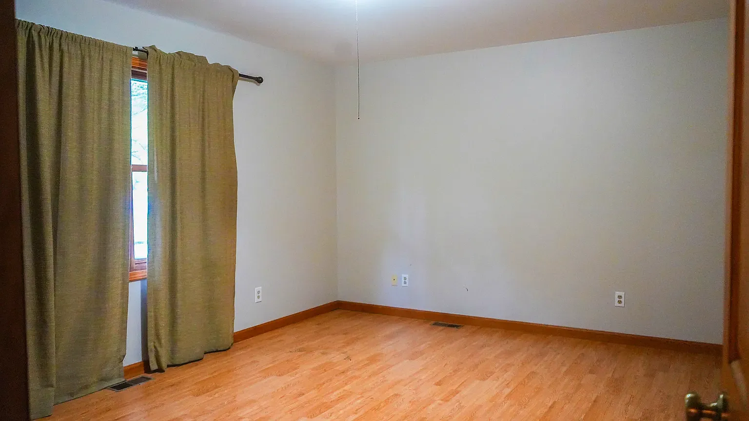 2 bed, 960 sqft, $1,900 — Photo 4