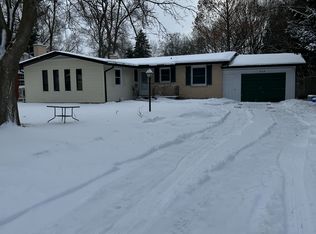 566 Middlewoods Dr, London, ON N6G 1W4