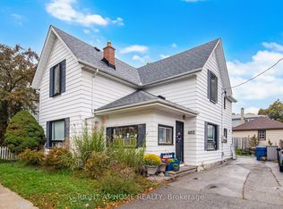 403 Park Ave, Newmarket, ON L3Y 1V7