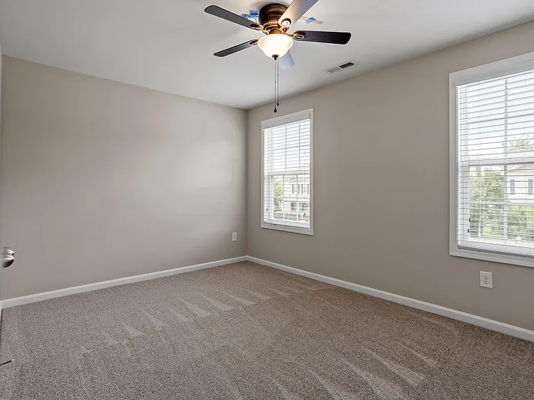 223 Station Dr — Photo 19