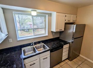 2520 King St APT 2, Colorado Springs, CO 80904