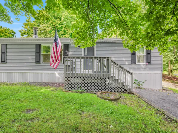 57 Forest Drive, Hyde Park, NY 12538