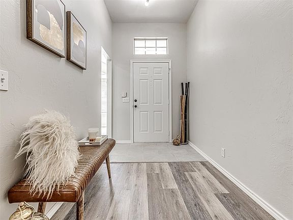 5th image of 12608 Meadows Dr