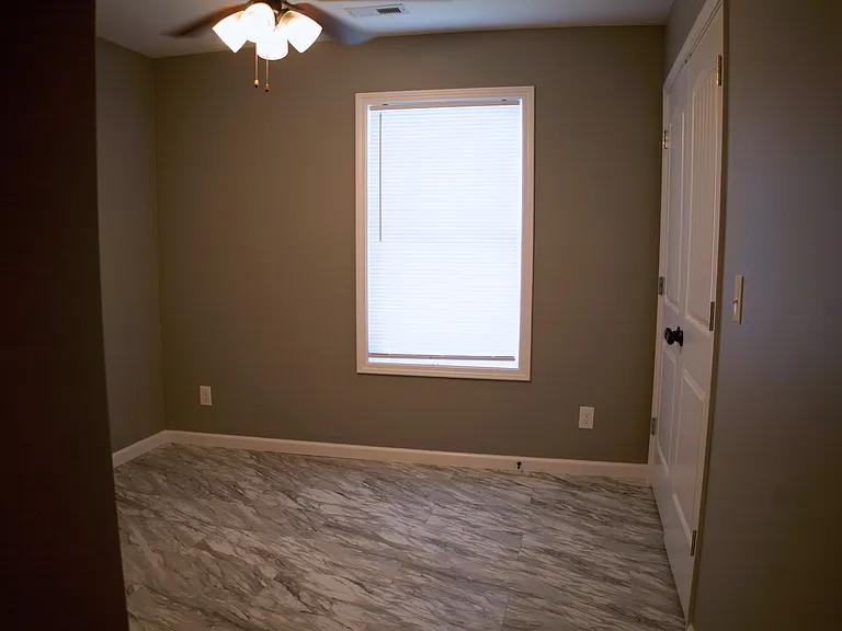 404 Hunters Cir #A — Photo 4