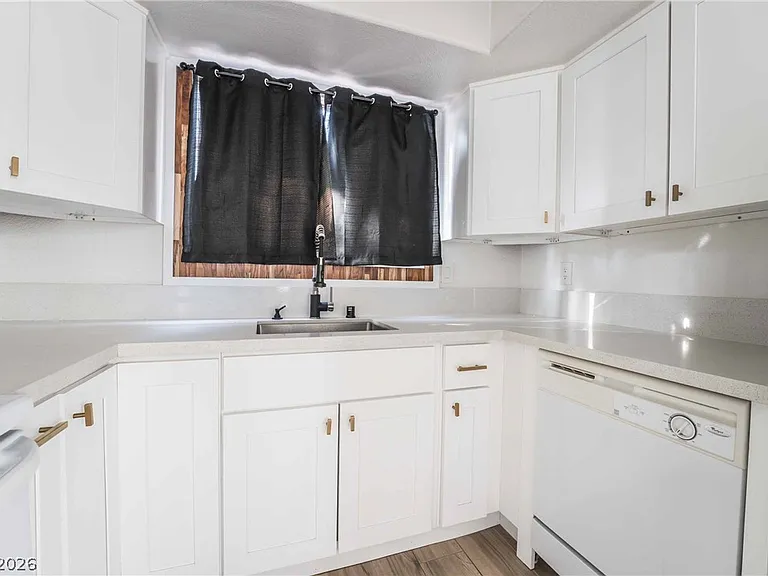 7300 Pirates Cove Rd #1005 — Photo 9